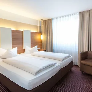 Cristal Hotel Munich